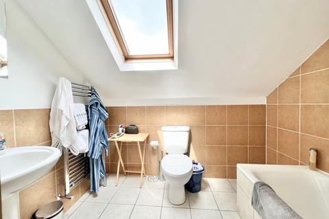 1 bedroom flat to rent, 25 Birchington Road, London NW6