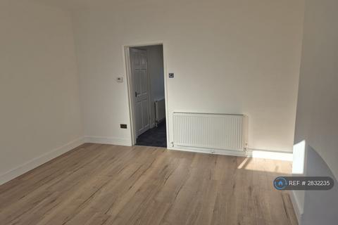 2 bedroom terraced house to rent, Blythe St, Barnsley, S73