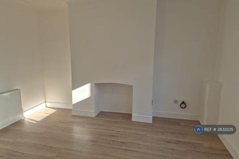 2 bedroom terraced house to rent, Blythe St, Barnsley, S73
