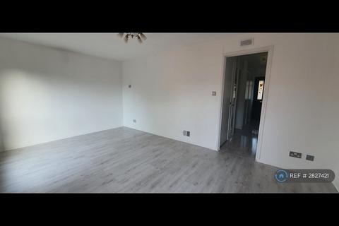 3 bedroom terraced house to rent, Haselrig Square, Northampton, NN4