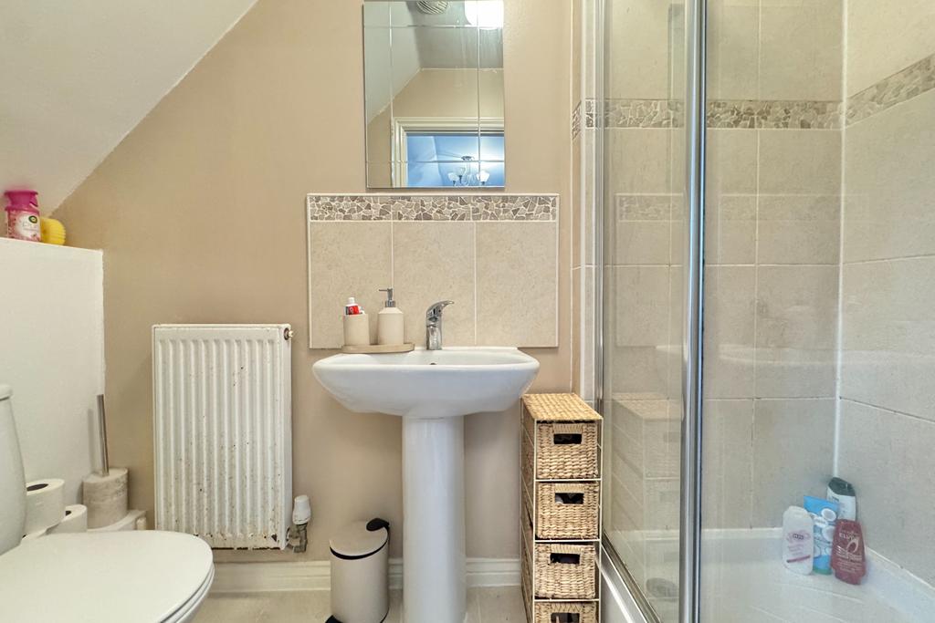 Bedroom One Ensuite