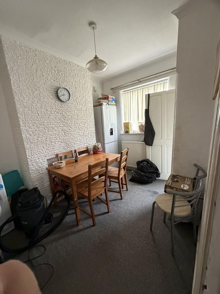5. Reception room 14 Skelton.jpeg