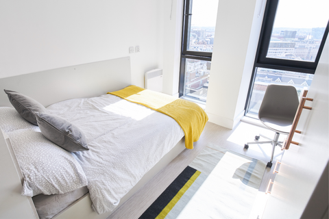 undefined, Premium En Suite City View at The Lantern, 6 Bolton Street L3