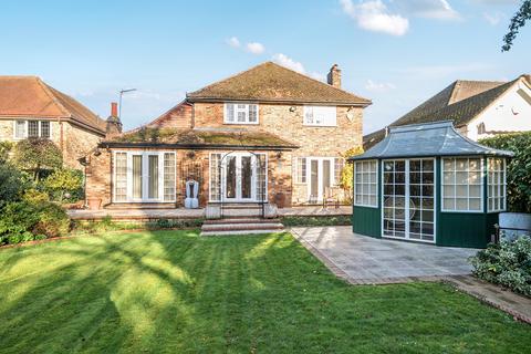 undefined, Little Windmill Hill, Kings Langley, WD4