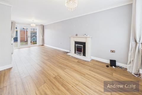 3 bedroom terraced house for sale, Church View, Boldon Colliery