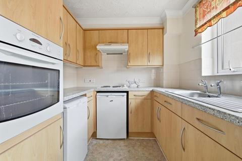 1 bedroom flat to rent, Silver Birch Court, Cheshunt, EN8