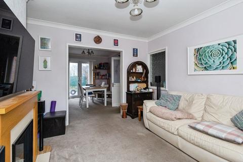 3 bedroom semi-detached house for sale, Chertsey Close, Manchester, Greater Manchester, M18