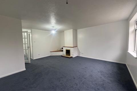 3 bedroom house to rent, Pendragon Road, Exeter, EX4