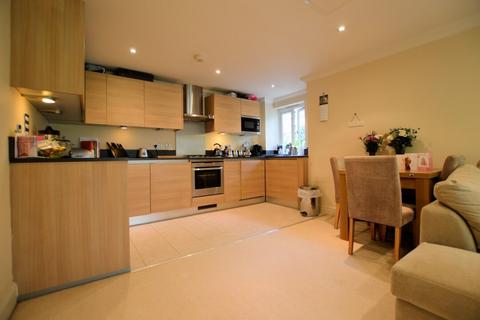 2 bedroom apartment for sale, Westbrook Court, Winnersh RG41