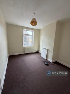 2 bedroom terraced house to rent, Cowley Road, Leeds, LS13