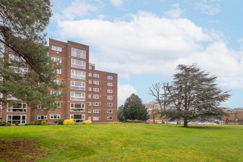 undefined, Broom Park, Teddington, TW11