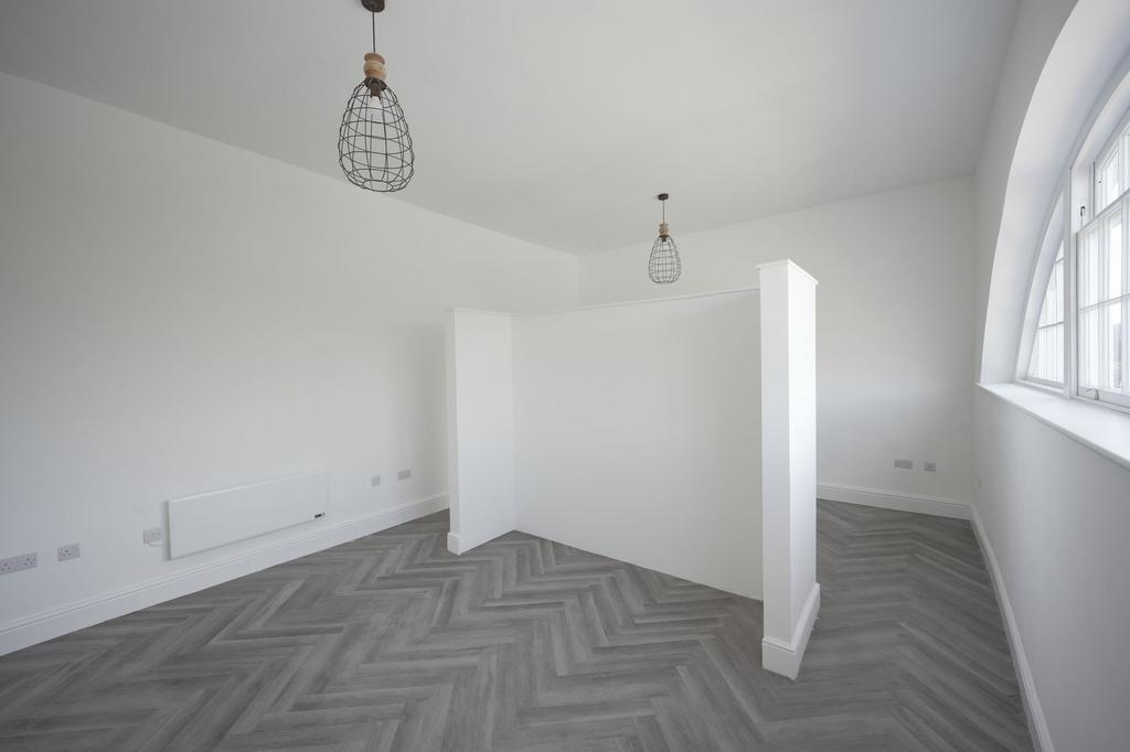 Studio Room