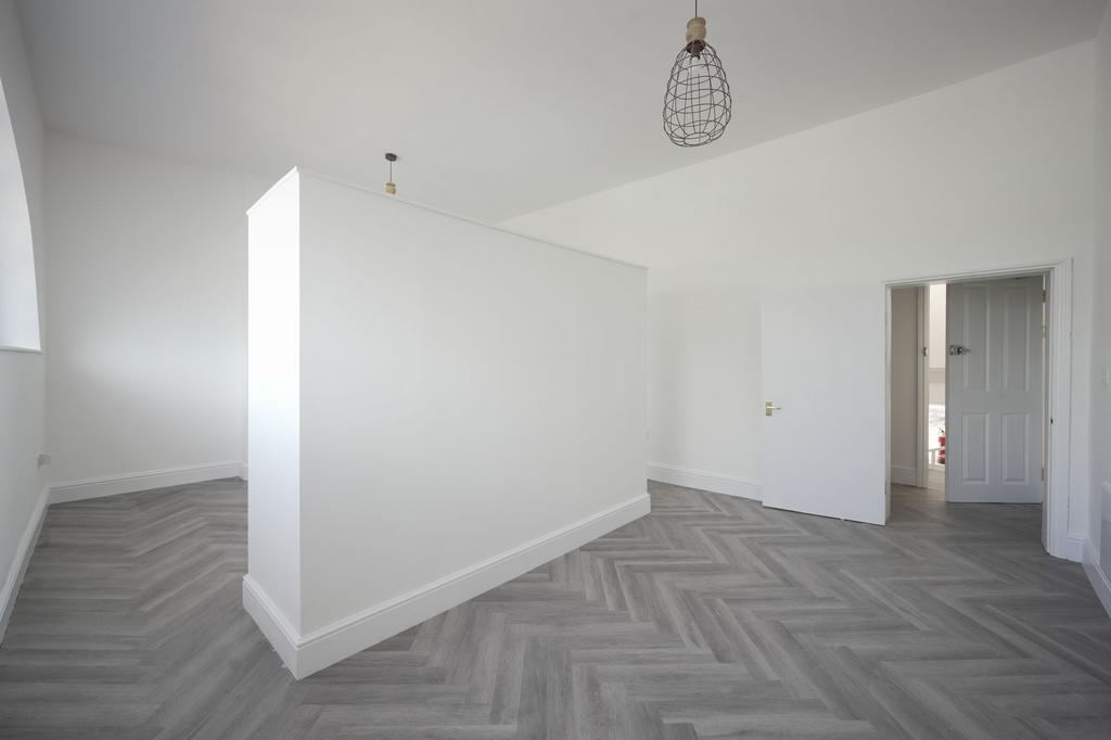 Studio Room