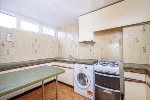 undefined, Edward Close, Hampton, TW12