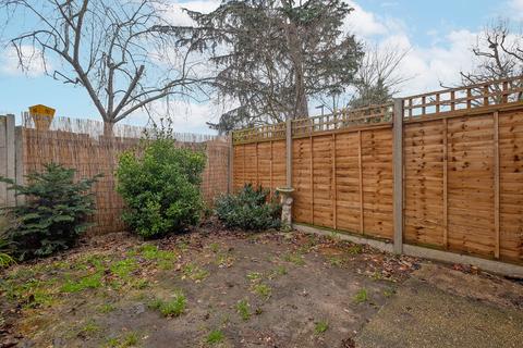 undefined, Edward Close, Hampton, TW12