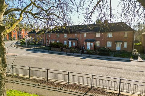 2 bedroom terraced house for sale, Oxford Road, Aylesbury HP19