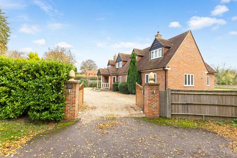 5 bedroom house for sale, Middle Lane, Bovingdon, HP3