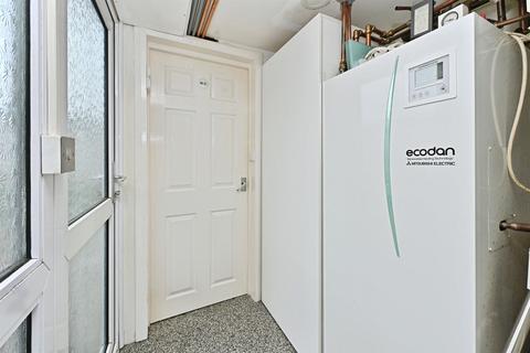 3 bedroom terraced house for sale, Colne Way, Hemel Hempstead