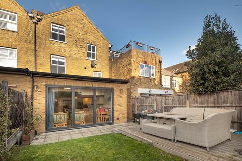 undefined, Princes Road, Teddington, TW11