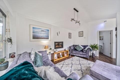3 bedroom house for sale, Manor Way, Croxley Green, WD3