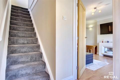 3 bedroom semi-detached house for sale, Hunters Way, Bishopstoke, SO50