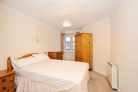 1 bedroom retirement property for sale, Kingston Road, Epsom KT19