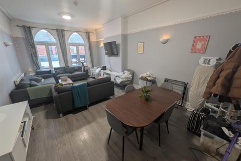 undefined, 484a, Withington, Manchester