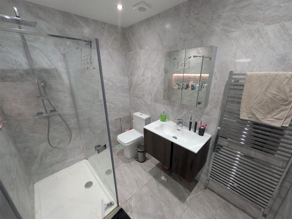 Shower Room 1