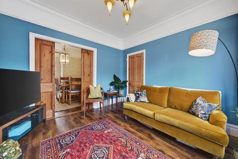 4 bedroom terraced house for sale, Hawthorn Road, Kettering, NN15