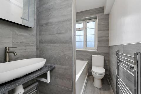 2 bedroom apartment to rent, Ashford Road, London NW2