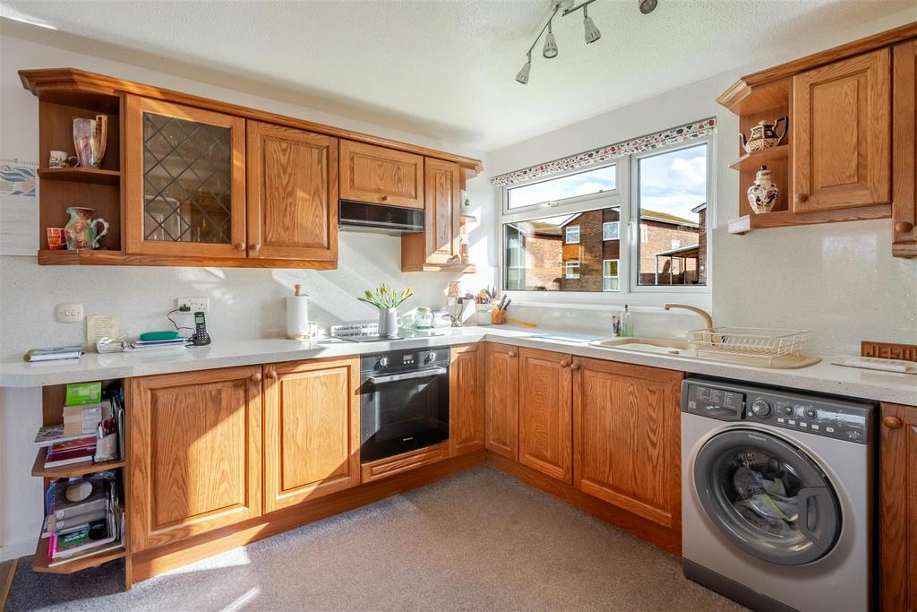 20 Stowey Rd Yatton BS49 4 HX 52.jpg