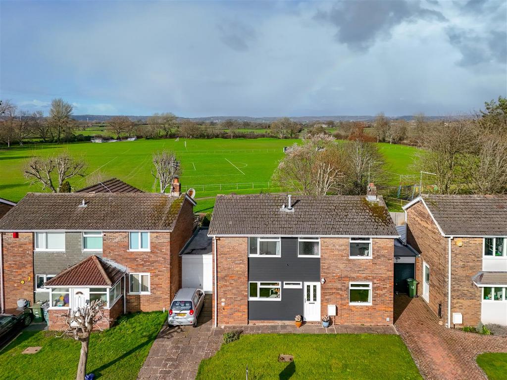 20 Stowey Rd Yatton BS49 4 HX 68.jpg