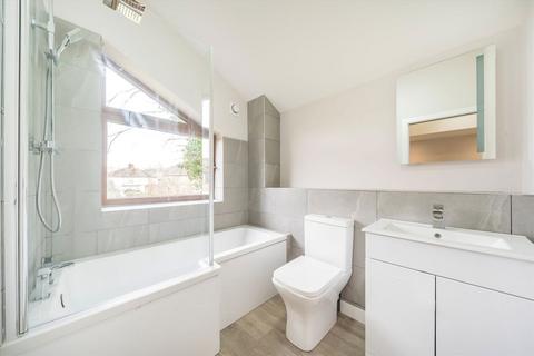 undefined, Russell Road, Mitcham CR4
