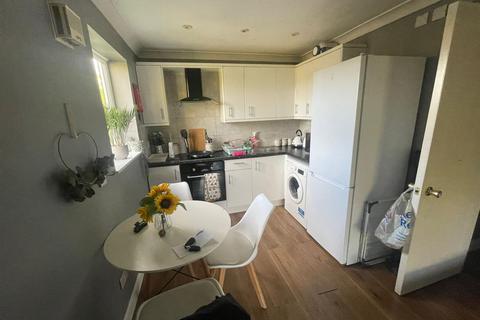 1 bedroom apartment to rent, Maplin Park, Langley, Berkshire