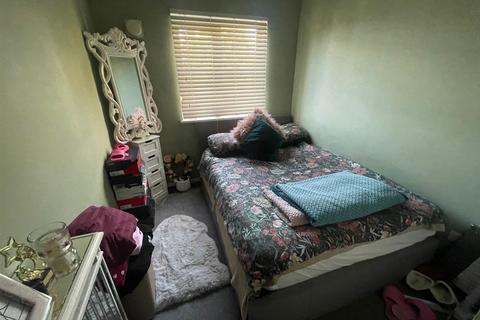 1 bedroom apartment to rent, Maplin Park, Langley, Berkshire