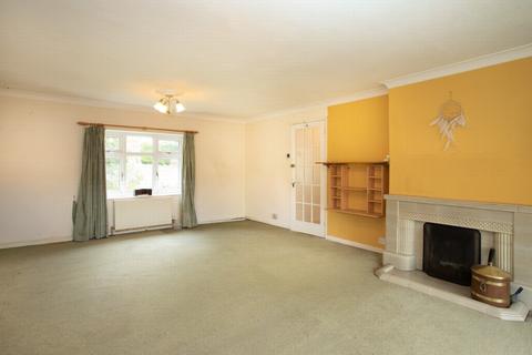 3 bedroom flat for sale, 4 London Road, Hythe, CT21
