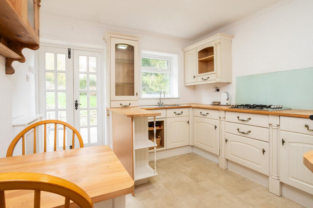 Kitchen/breakfast rm