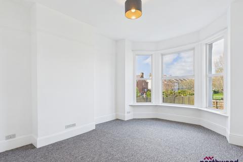 4 bedroom terraced house for sale, Seaside, Redoubt, Eastbourne, BN22