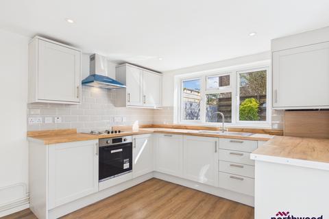 4 bedroom terraced house for sale, Seaside, Redoubt, Eastbourne, BN22