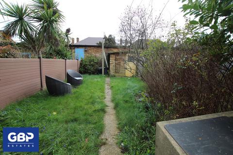 undefined, Station Road, Gidea Park, RM2