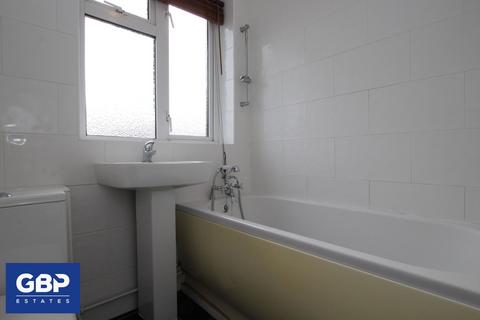 undefined, Station Road, Gidea Park, RM2