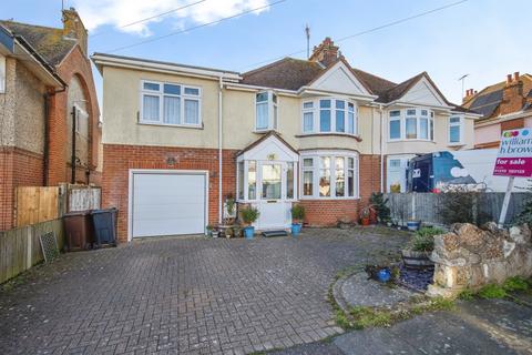 undefined, Highfield Avenue, Harwich