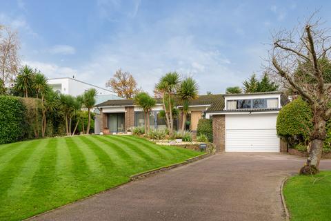 4 bedroom bungalow for sale, Barnet Road, Arkley, EN5