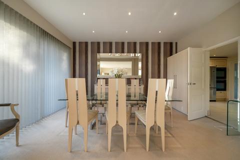 4 bedroom bungalow for sale, Barnet Road, Arkley, EN5