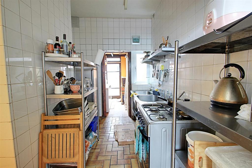Kitchen.jpg