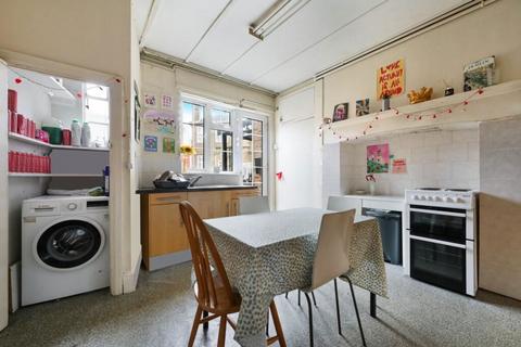 undefined, The Quadrant, Epsom, Surrey, KT17 4RH