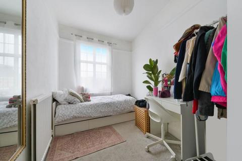 undefined, The Quadrant, Epsom, Surrey, KT17 4RH