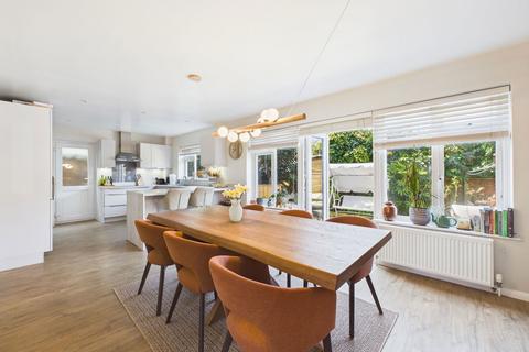 undefined, Wallace Avenue, Worthing, BN11