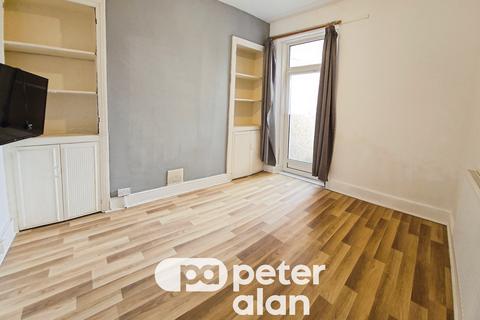 3 bedroom property to rent, De Breos Street, SWANSEA, SA2
