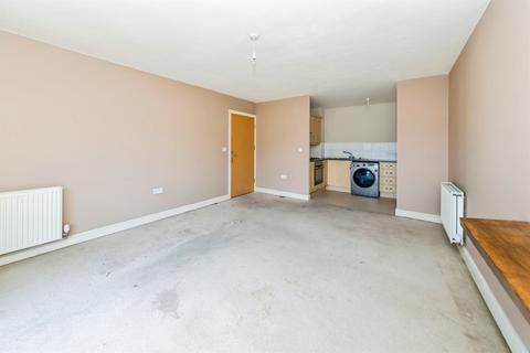 undefined, Commonwealth Drive, Crawley